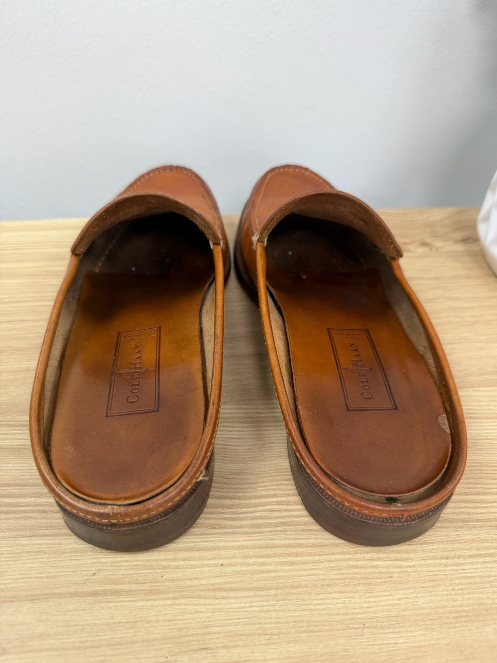 Cole Haan Women's Leather Slip-On Loafers - Cognac Tan Sz 8B - Picture 6 of 9